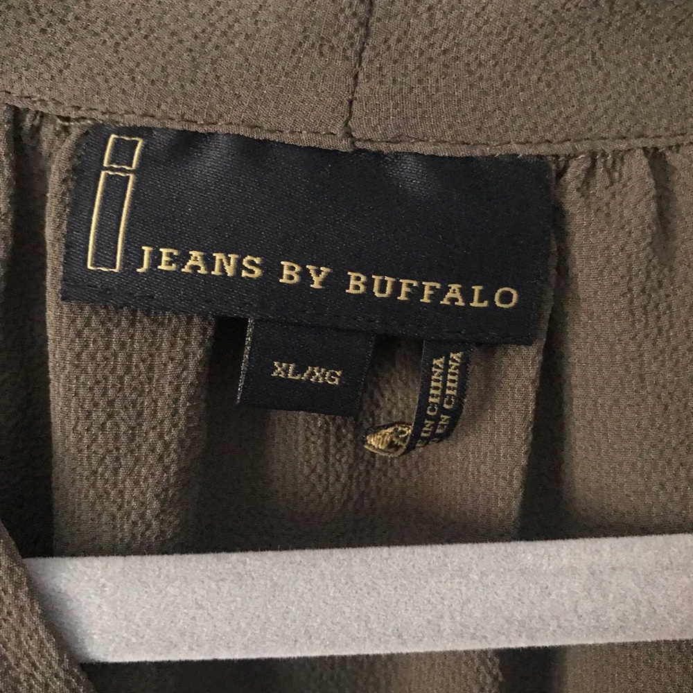 Army green blouse - Picture 2 of 5